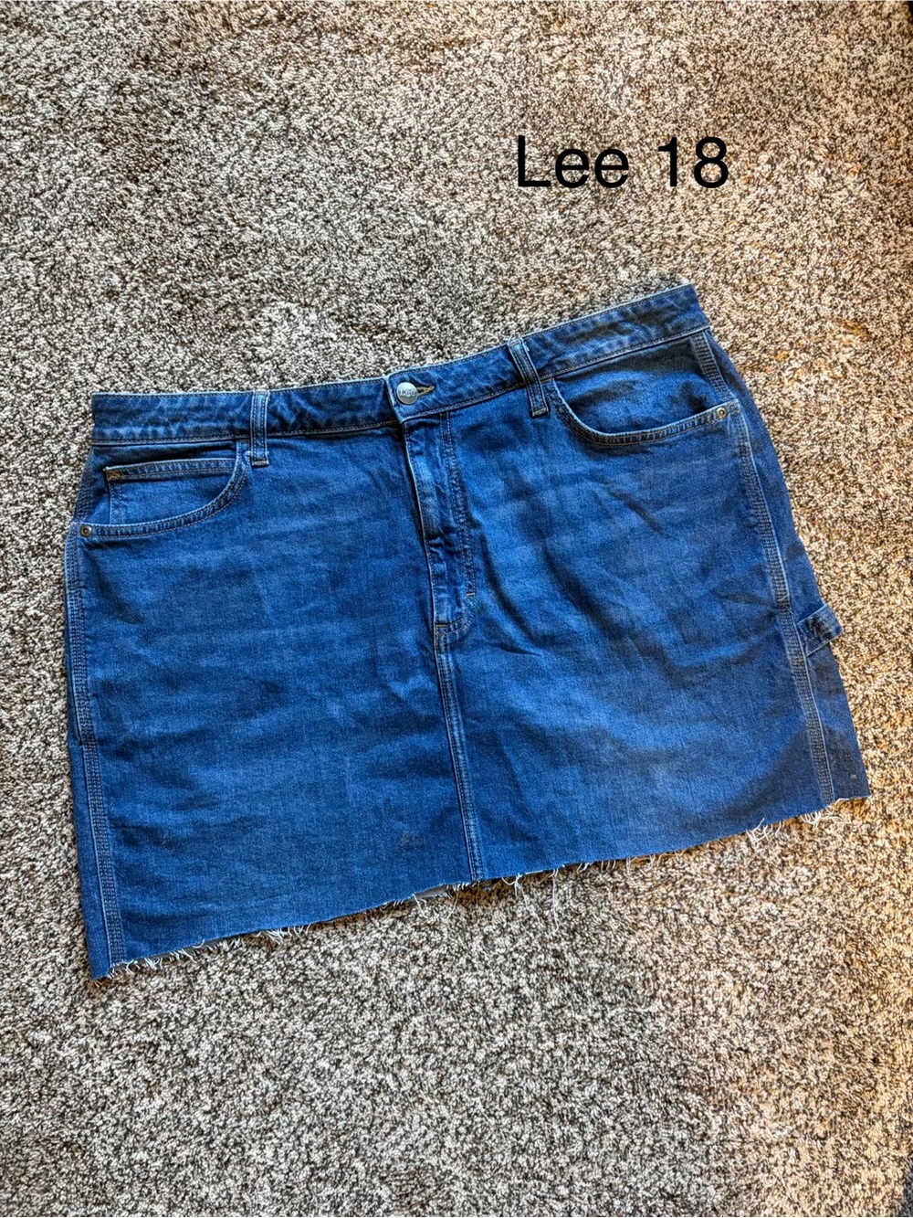 Lee Classic Blue Denim Midi Skirt